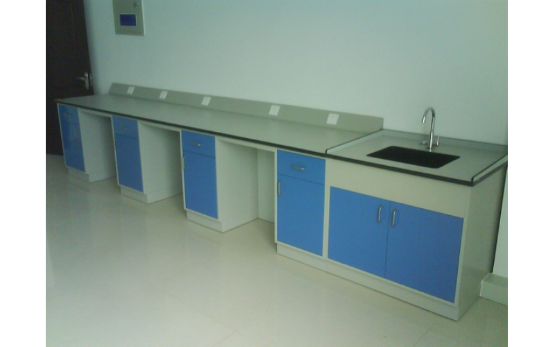 　该如何筹划实验边台的相关环境